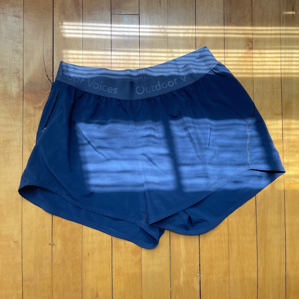 Outdoor voices relay shorts
